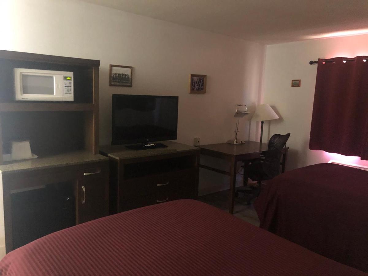 Simple Rewards Inn Shelbina Extérieur photo