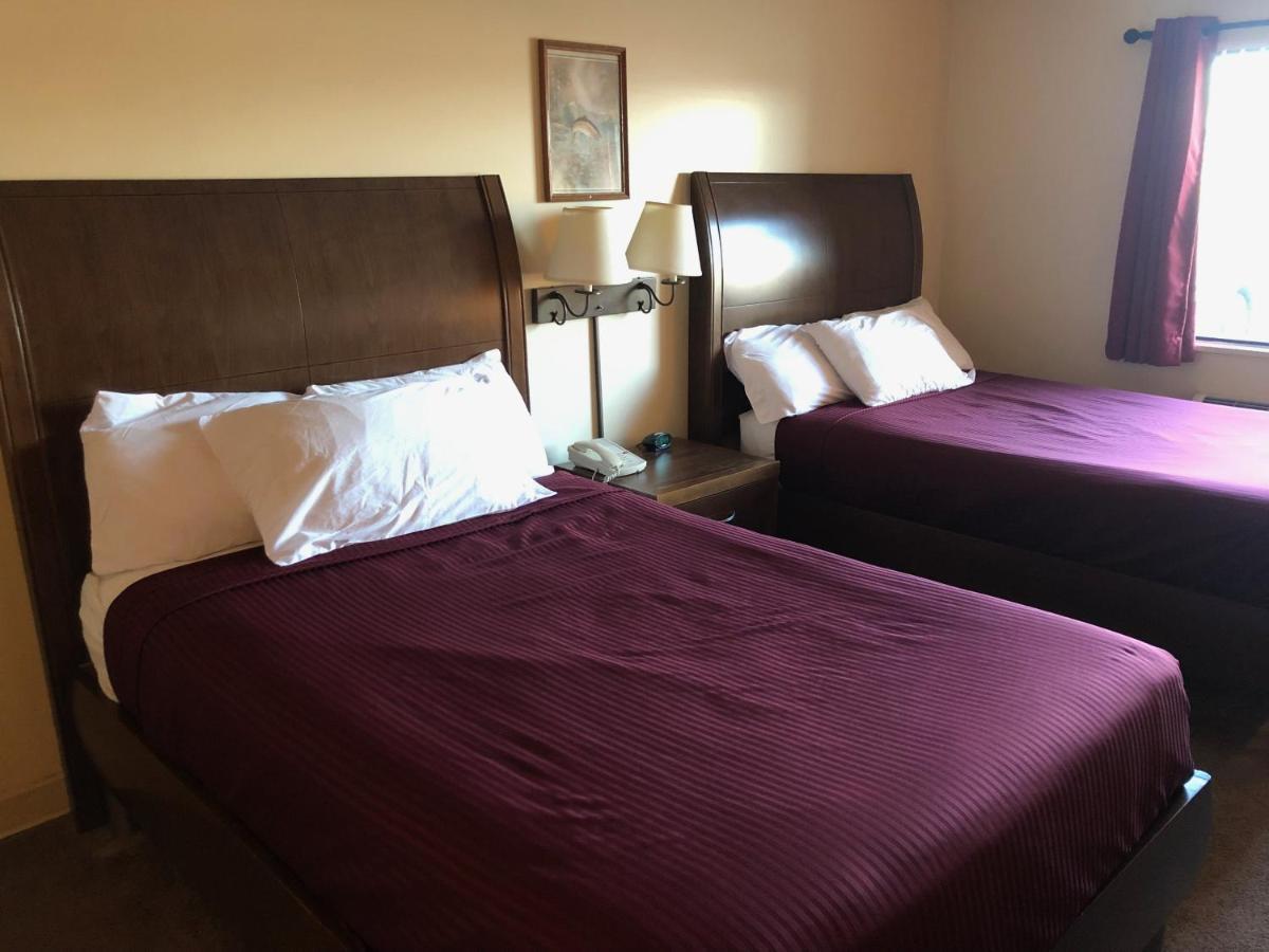 Simple Rewards Inn Shelbina Extérieur photo