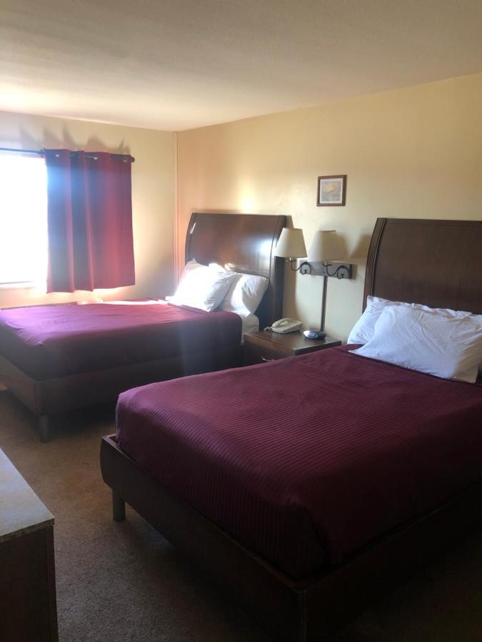 Simple Rewards Inn Shelbina Extérieur photo